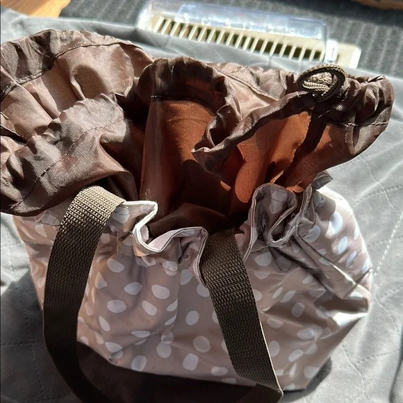 Chic Brown and White Drawstring Bag - Picture 7 of 8